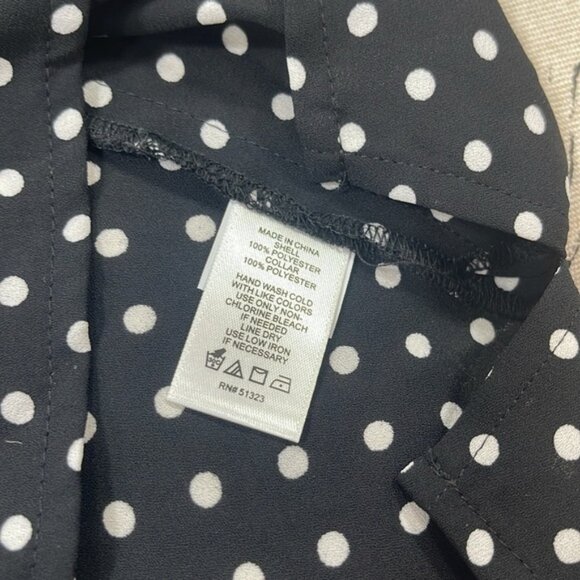 CeCe Polka Dot Flutter Sleeve Peter Pan Collar Top - Picture 5 of 10